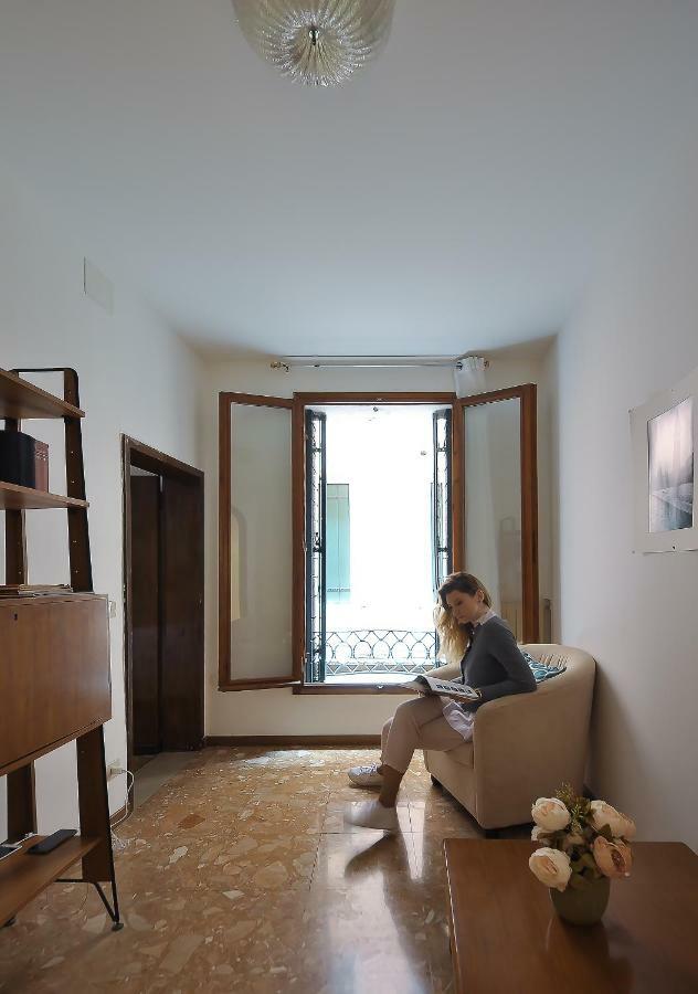 Venetian Mood Appartamento Bianco Ngoại thất bức ảnh